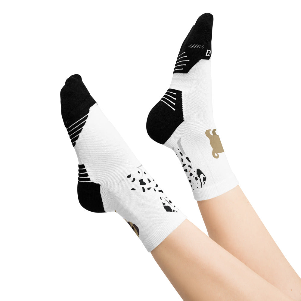 Fabulous Unisex Ankle Socks. Cartoon Dogs